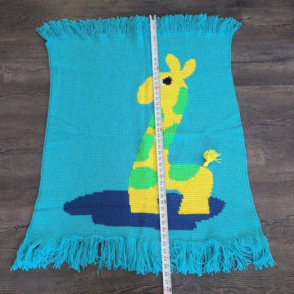 Vintage Crochet Giraffe Baby Blanket Throw - Picture 5 of 9